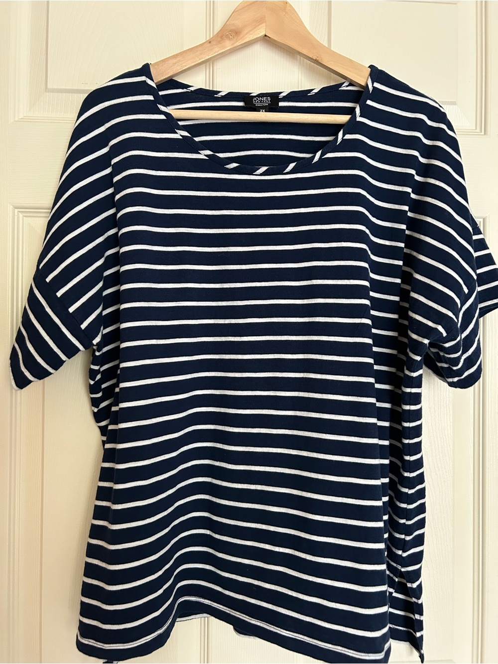 Jones New York Navy & White Striped Short Sleeve Tee